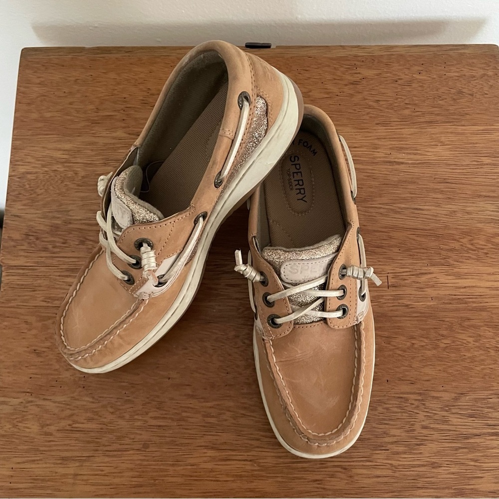 Sperry Women's Tan Moccasins - Picture 3 of 8